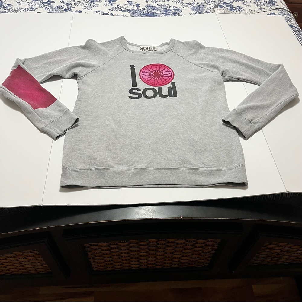 Soul Cycle Womens Size Medium Grey Gray Sweatshirt Long Sleeve Cycling Athletic